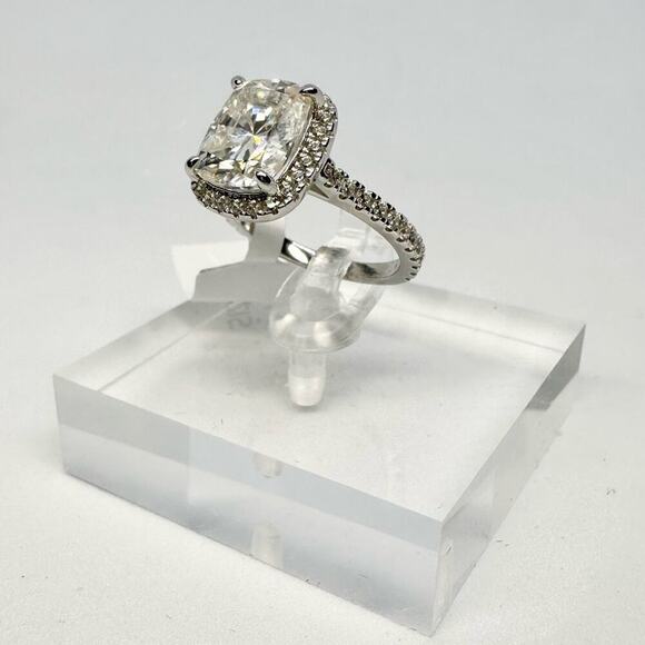 Cushion Cut Moissanite Ring Brilliant 4 Ct Halo GRA Certified 18K 925 Silver - Picture 8 of 10